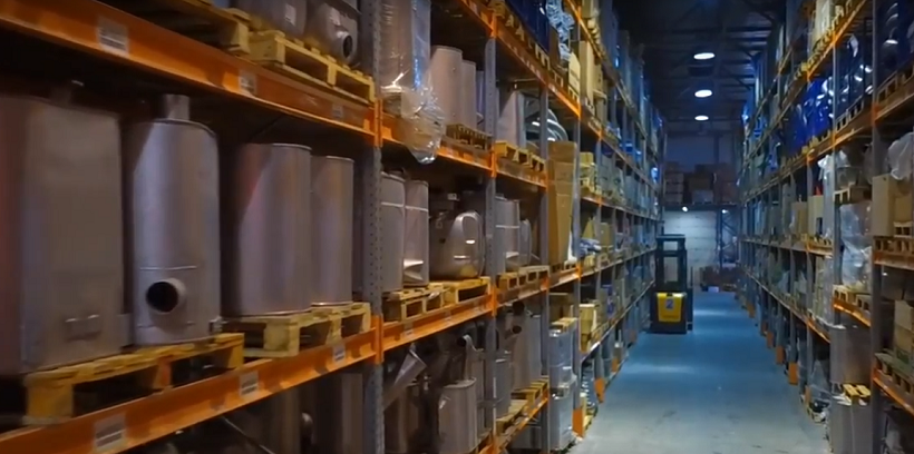 склад оригинальных запчастей